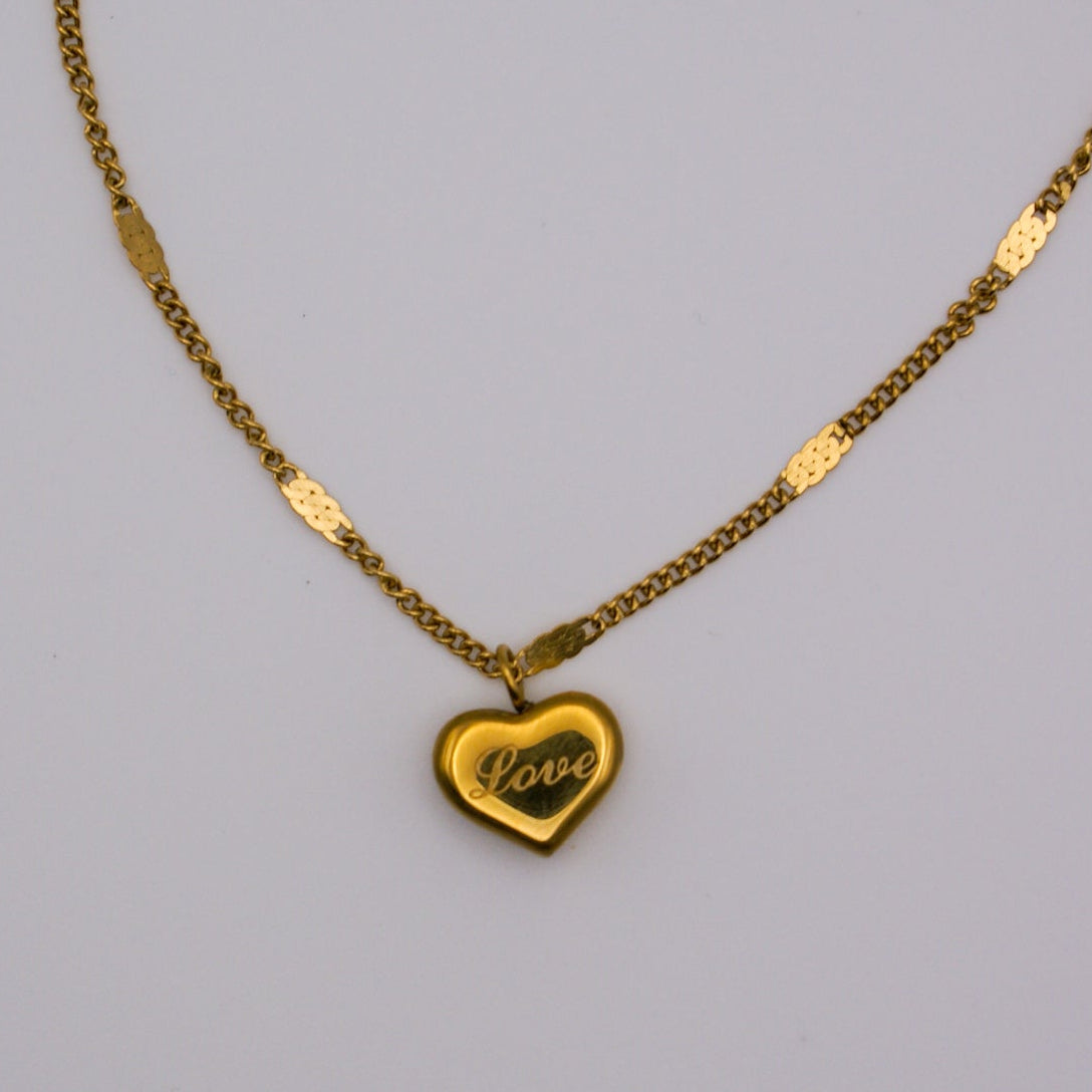 Amour Love Necklace