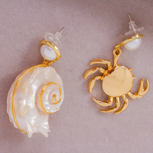 Aura Mismatched Earrings